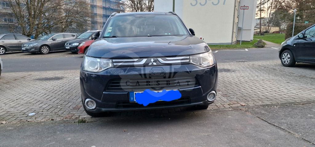Mitsubishi Outlander 2012