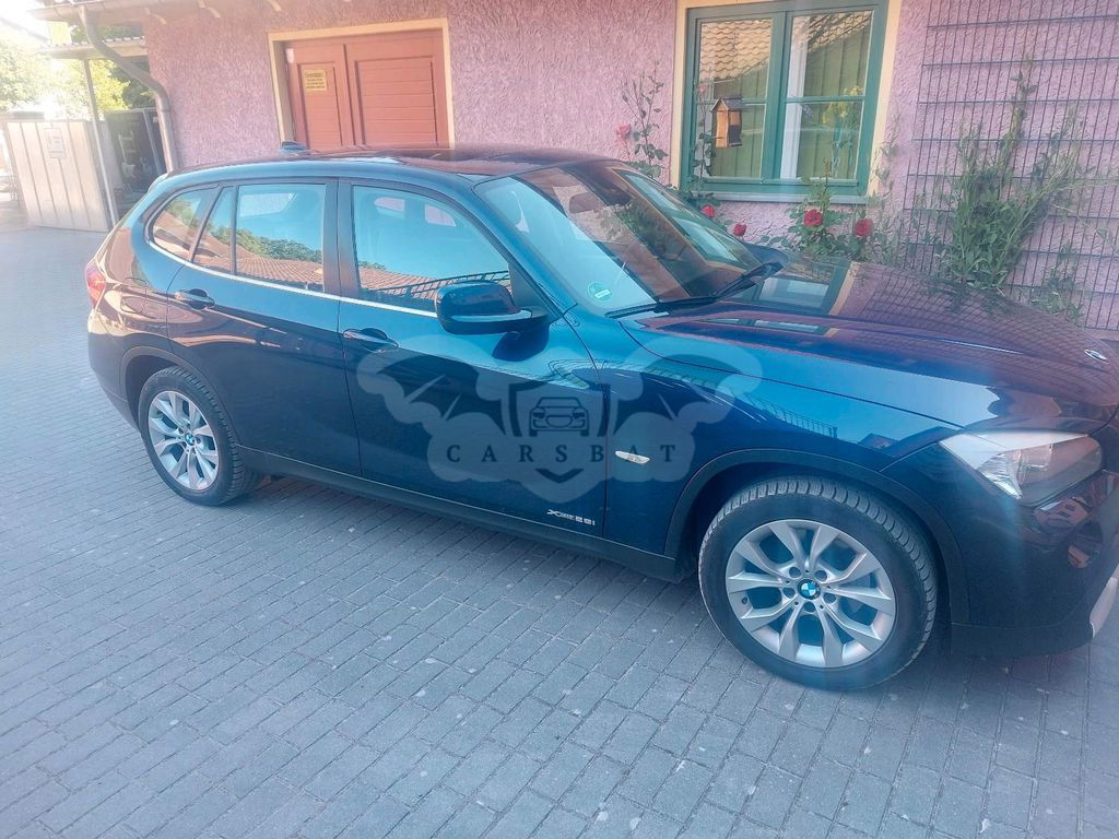 BMW iX 2012