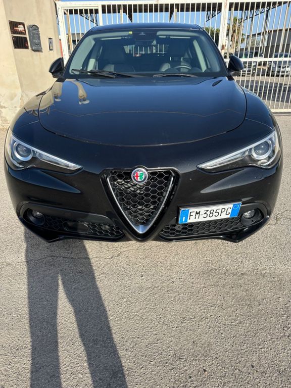 Alfa Romeo Stelvio 2017
