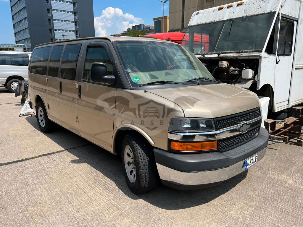 Chevrolet Express 2011