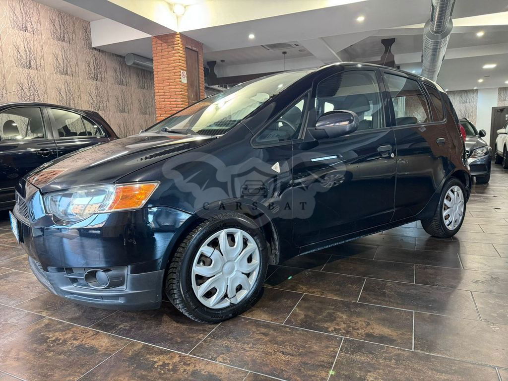 Mitsubishi Colt 2010