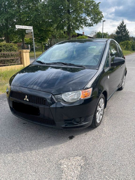 Mitsubishi Colt 2011