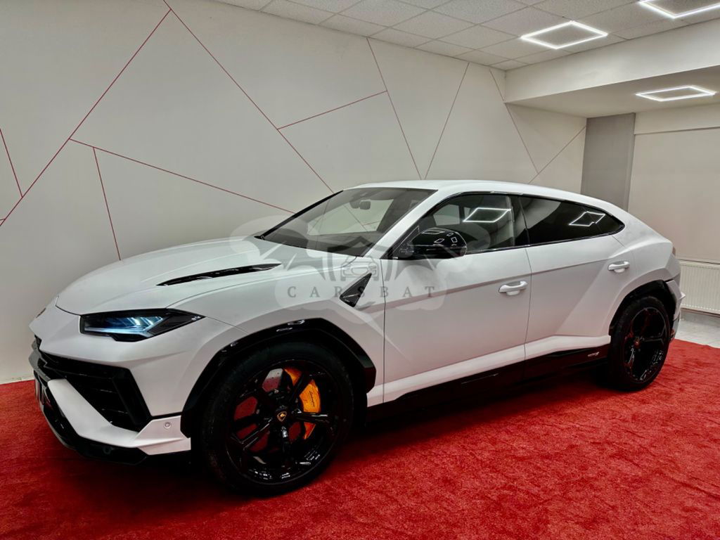 Lamborghini Urus 2024