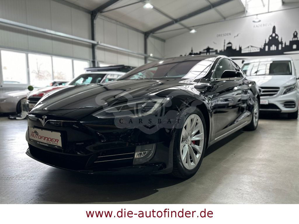 Tesla Model S 2020
