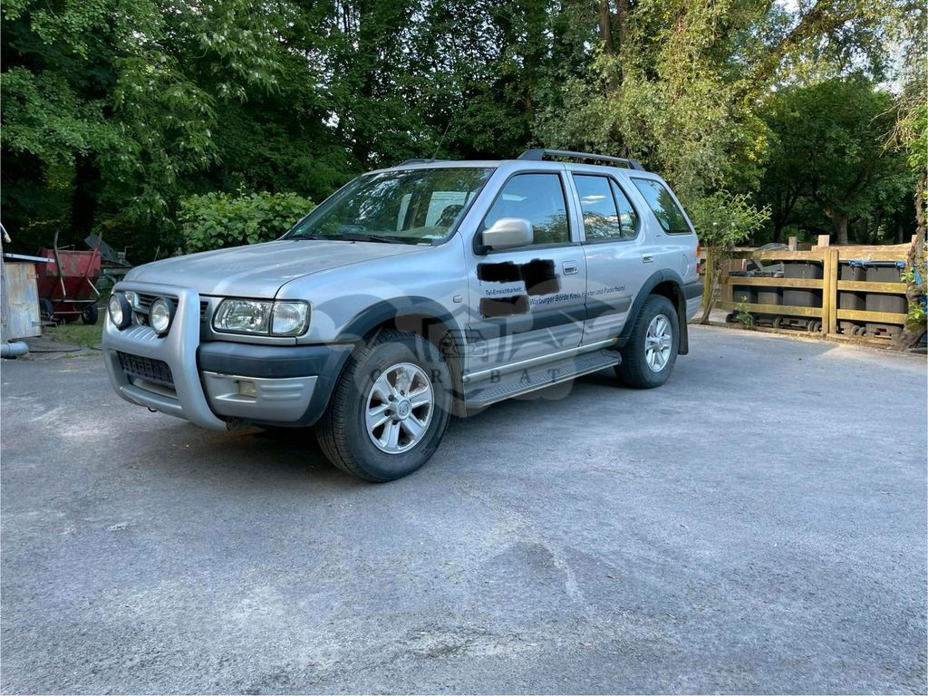 Opel Frontera 2002