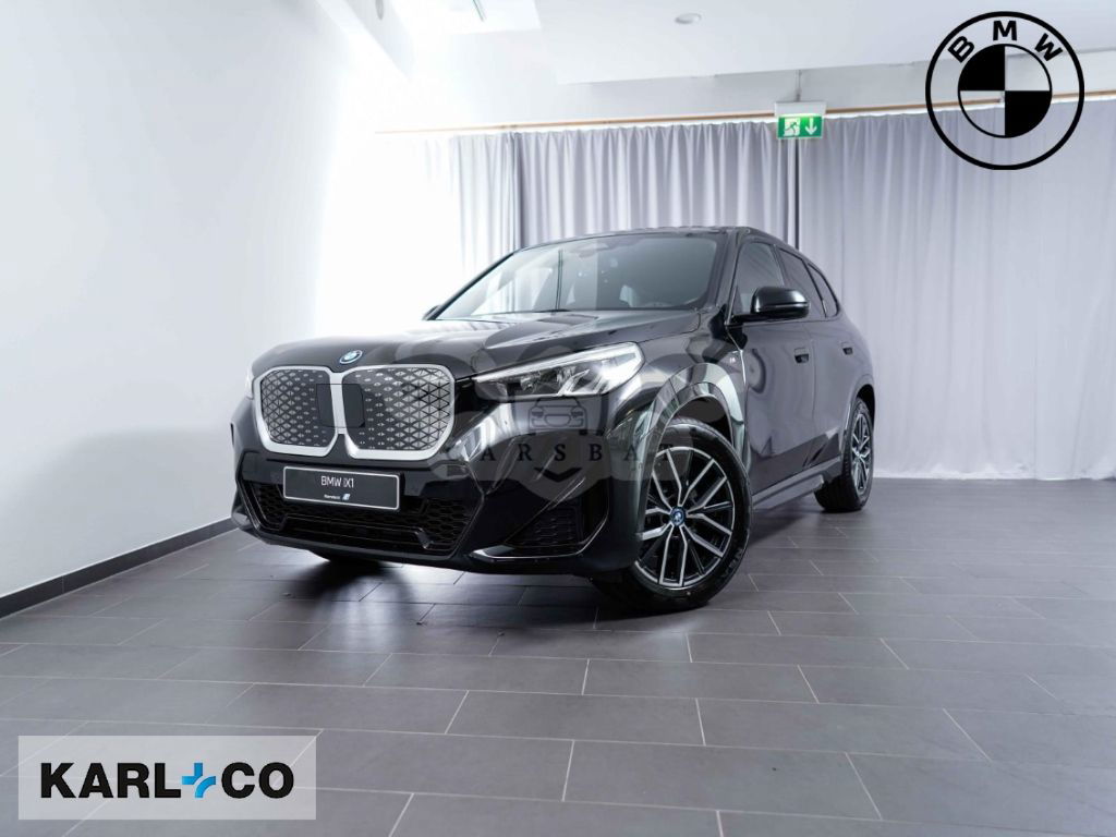 BMW iX1 2024
