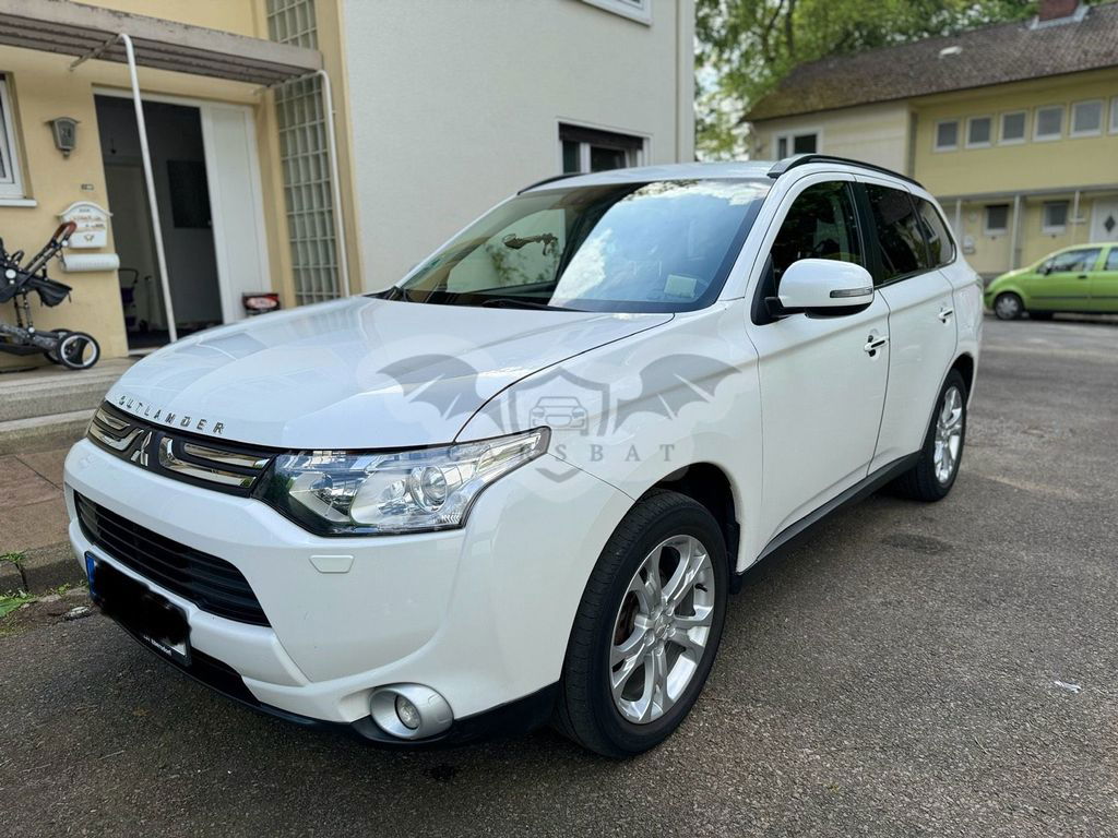 Mitsubishi Outlander 2013