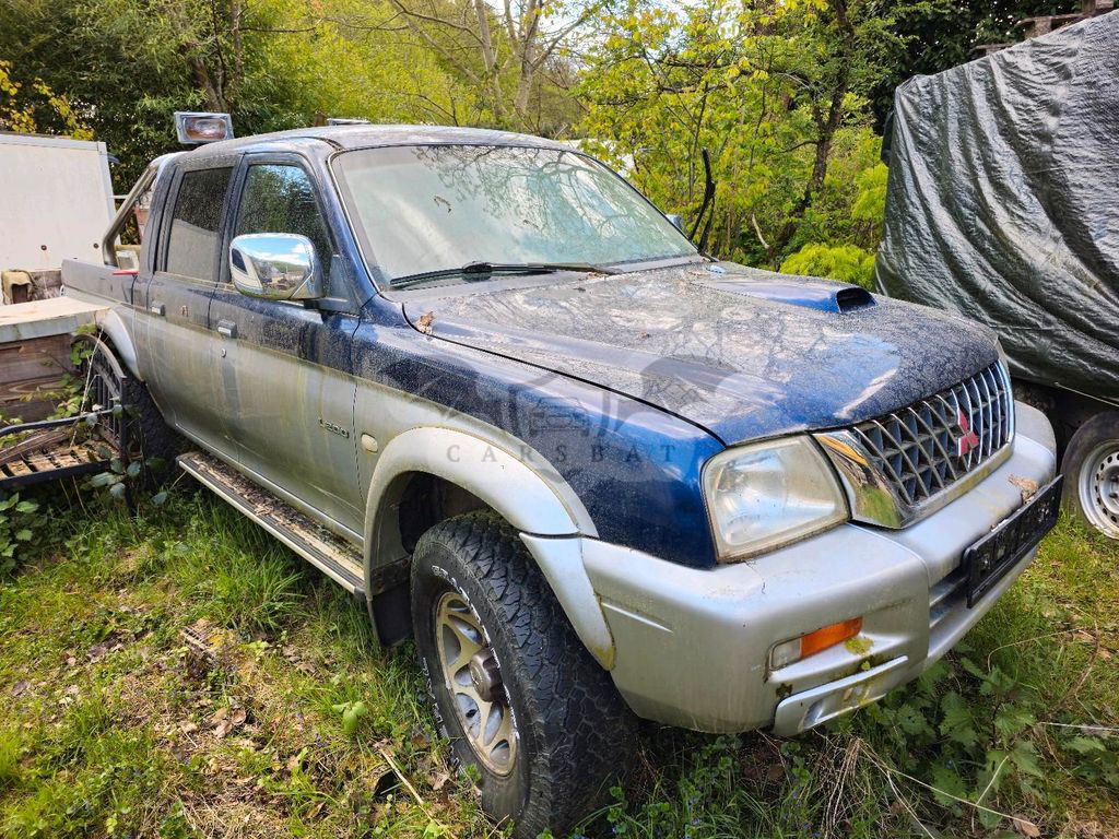 Mitsubishi L200 2003