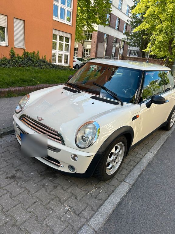 Mini One 2005
