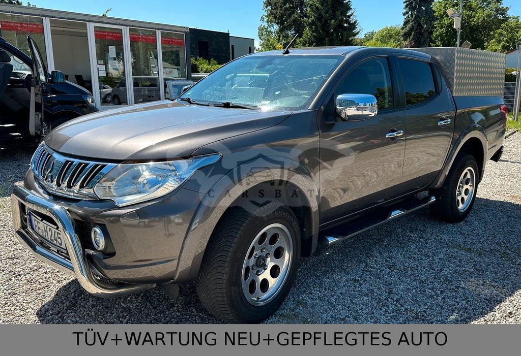 Mitsubishi L200 2015