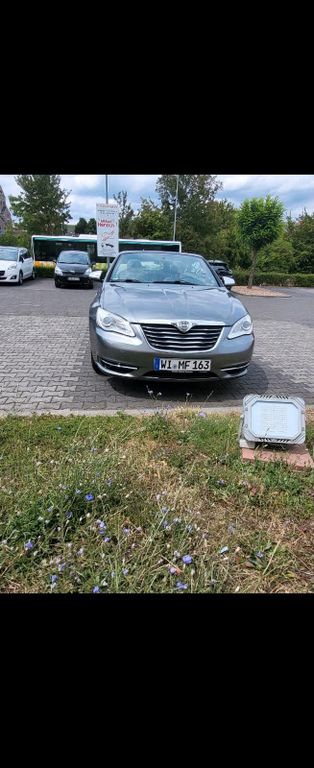 Lancia Flavia 2011