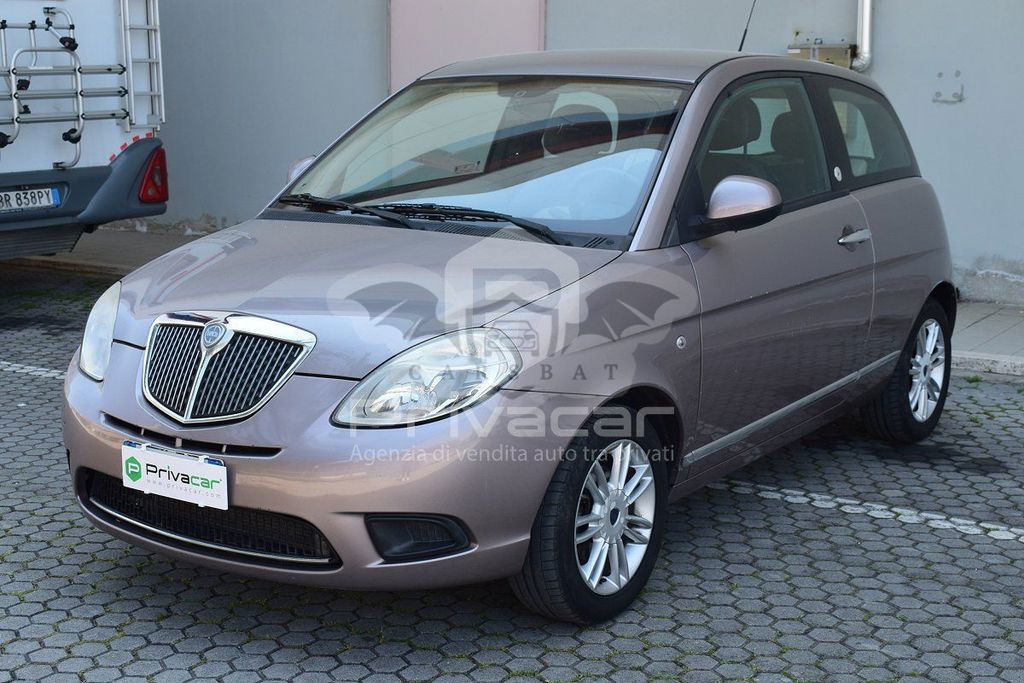 Lancia Ypsilon 2009