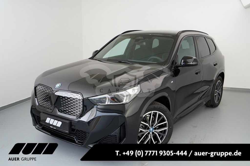 BMW iX1 2024