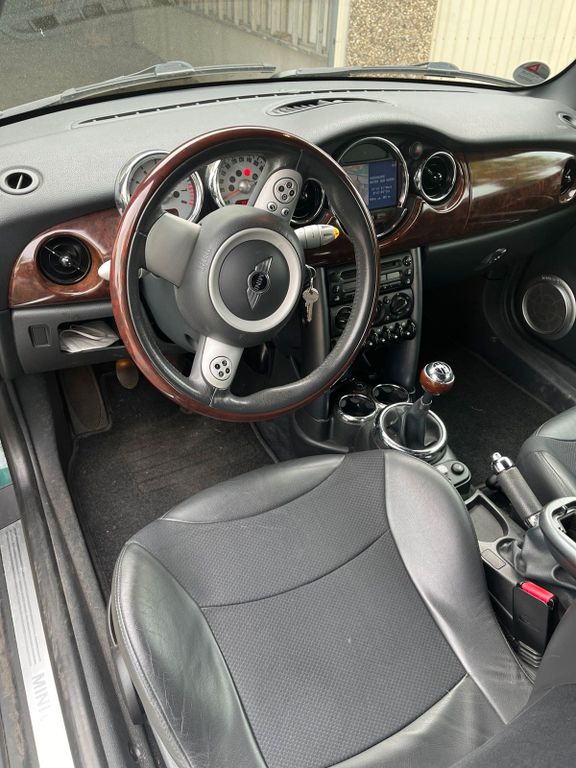 Mini Cabrio 2006