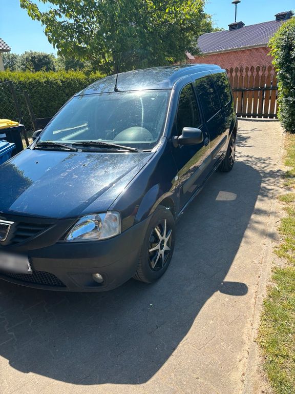 Dacia Logan 2012