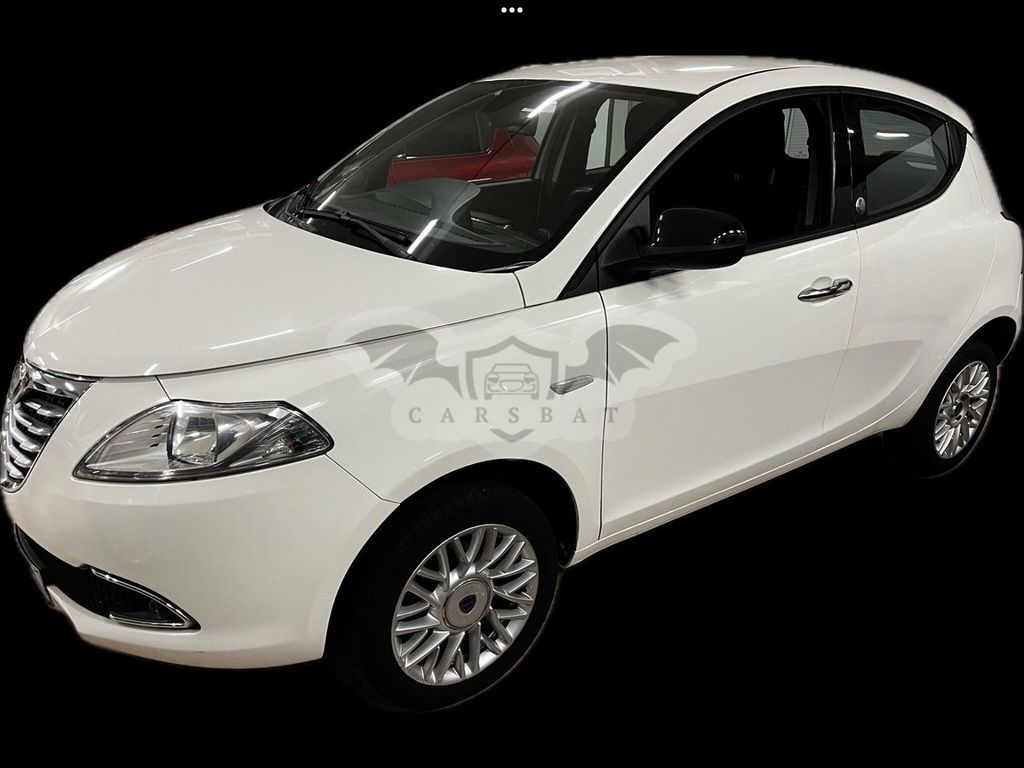 Lancia Ypsilon 2015