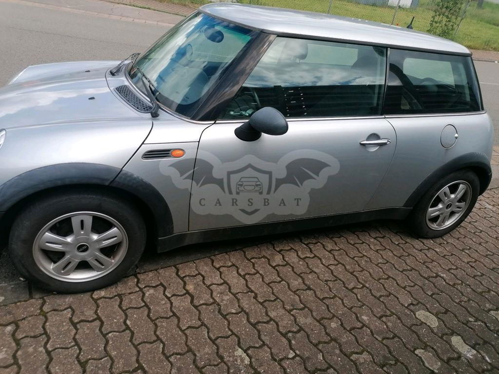 Mini One 2004