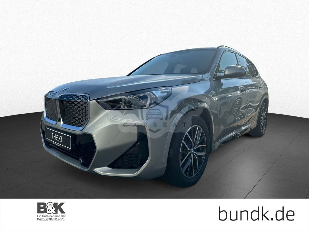 BMW iX1 2024