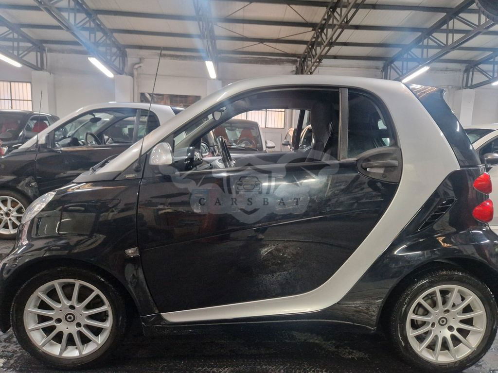 Smart Fortwo 2011