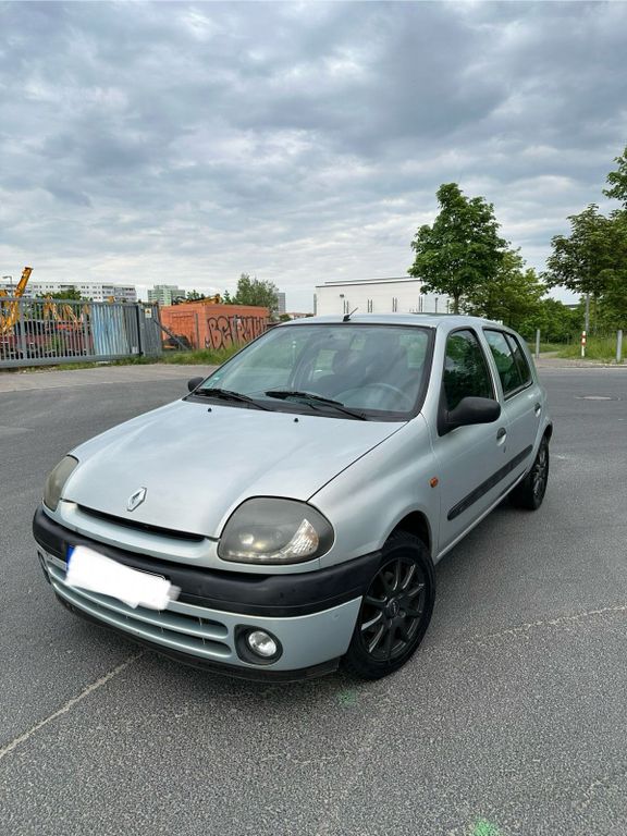 Renault Clio 1999