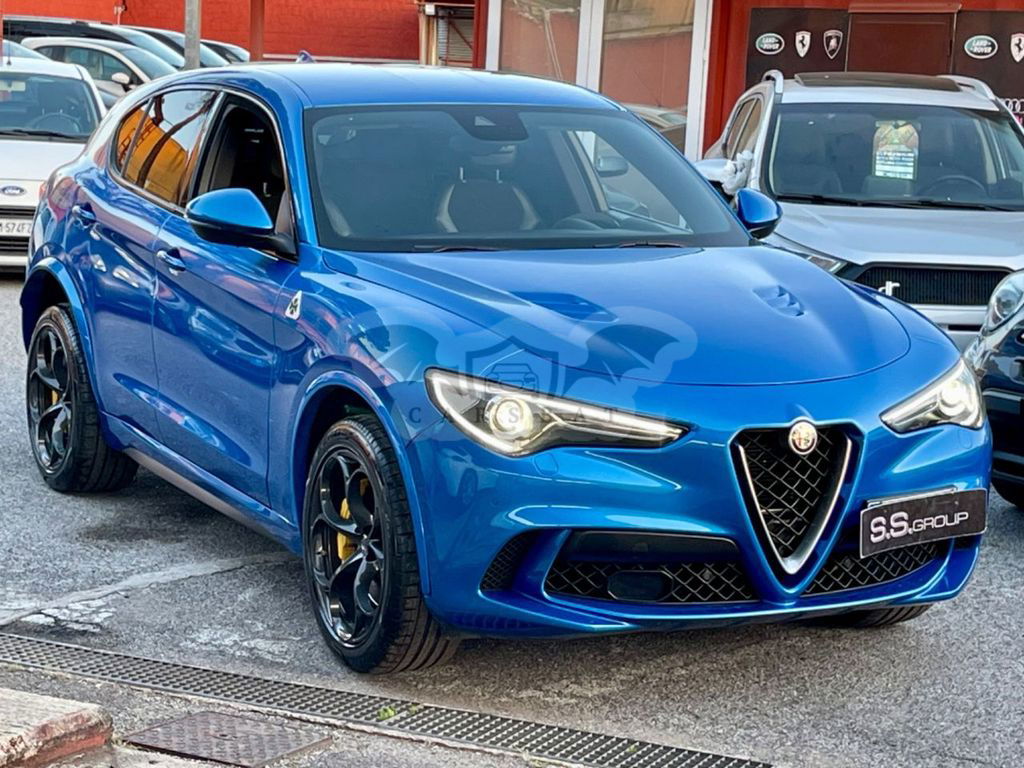 Alfa Romeo Stelvio 2017