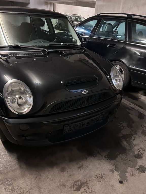 Mini One 2004