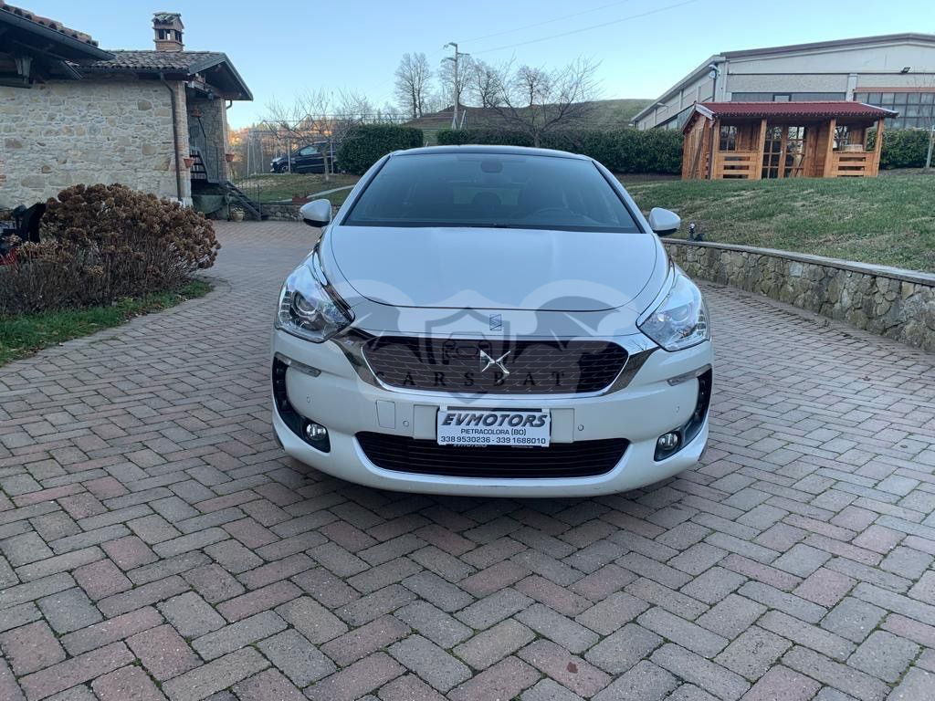 DS DS5 2015