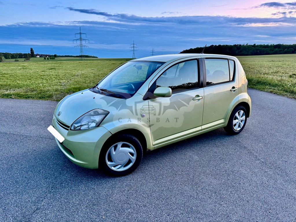 Daihatsu Sirion 2006