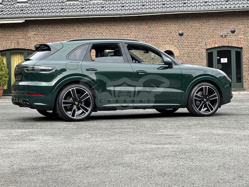 Porsche Cayenne 2022