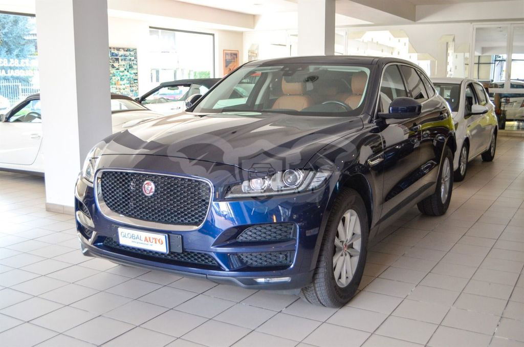 Jaguar F-Pace 2017