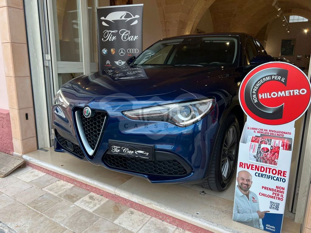 Alfa Romeo Stelvio 2021