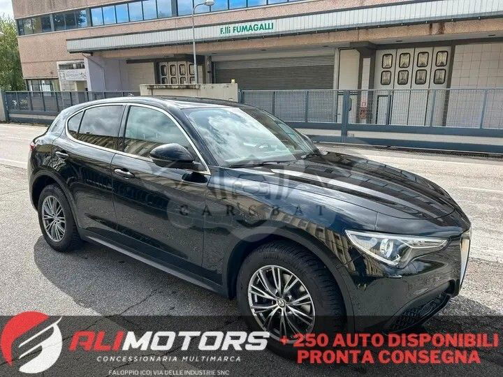 Alfa Romeo Stelvio 2017