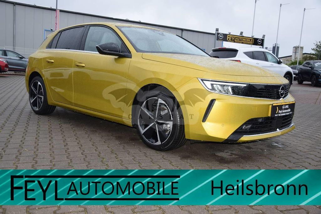 Opel Astra 2023