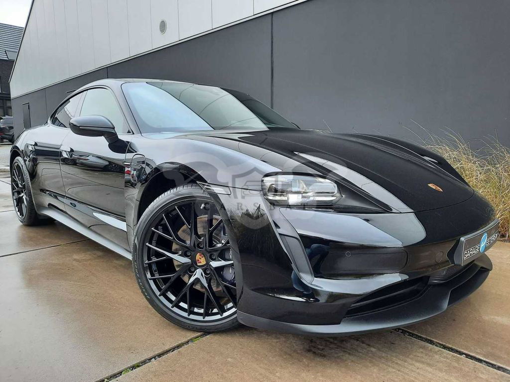 Porsche Taycan 2023