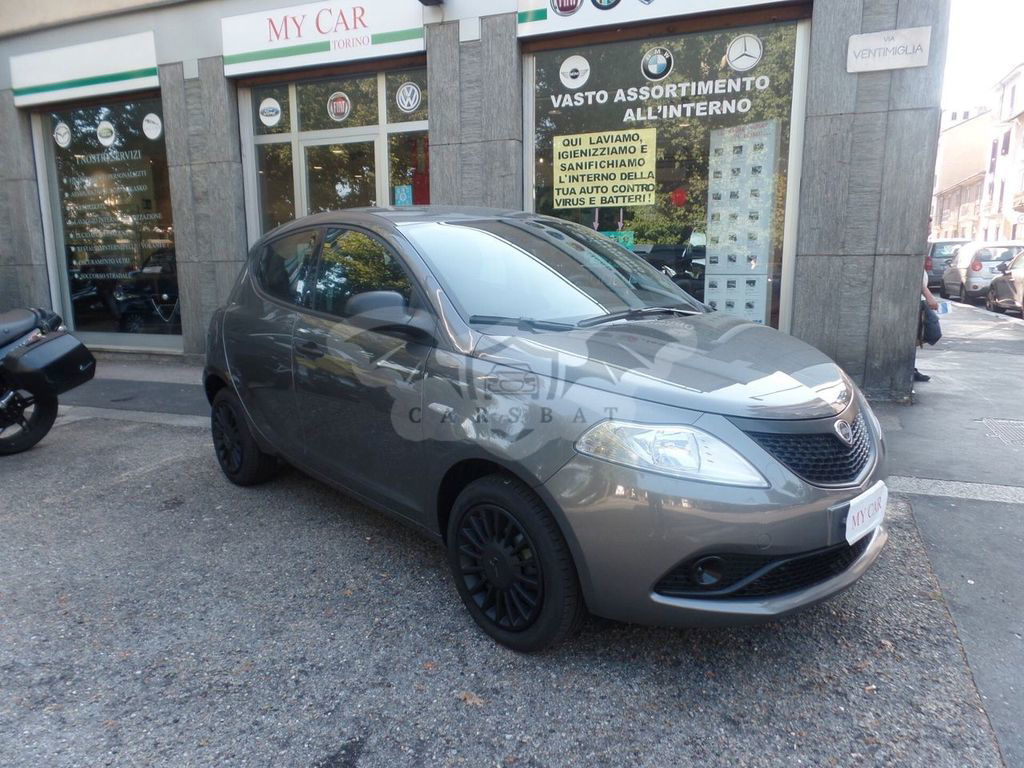 Lancia Ypsilon 2020