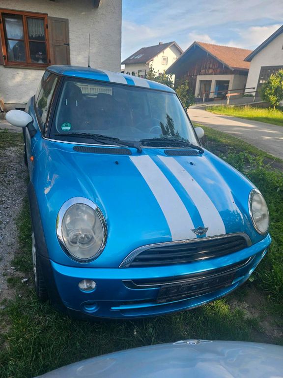 Mini One 2004