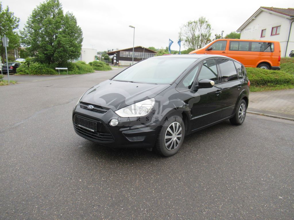 Ford S-Max 2012