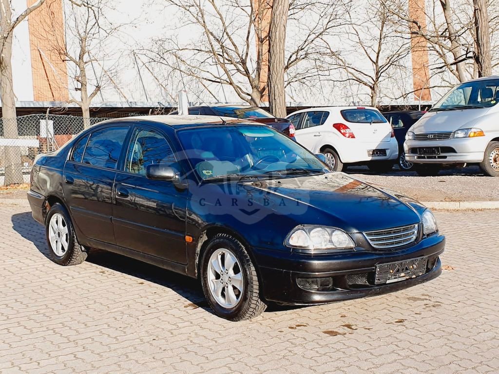 Toyota Avensis 1999