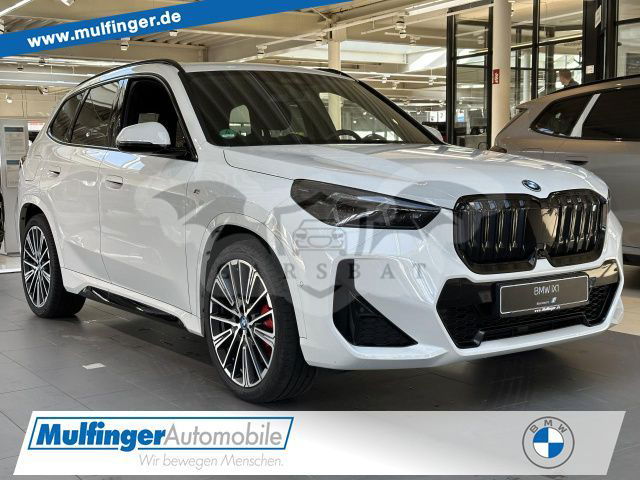 BMW iX1 2023