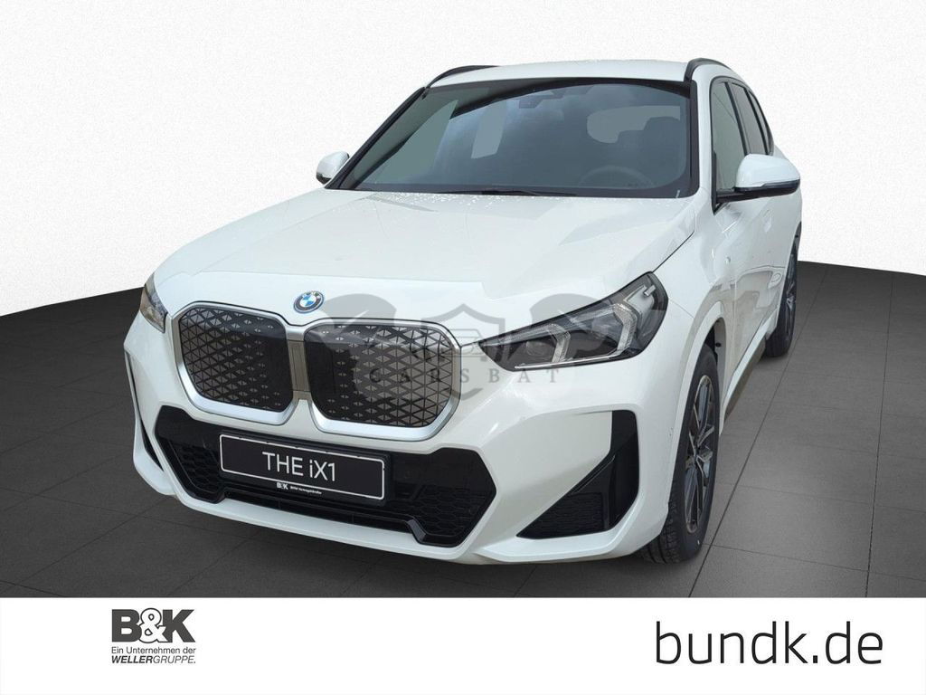 BMW iX1 2024