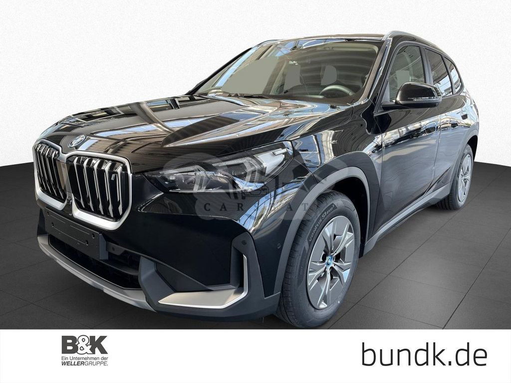 BMW iX1 2023