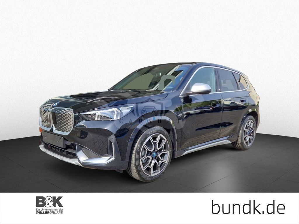 BMW iX1 2024