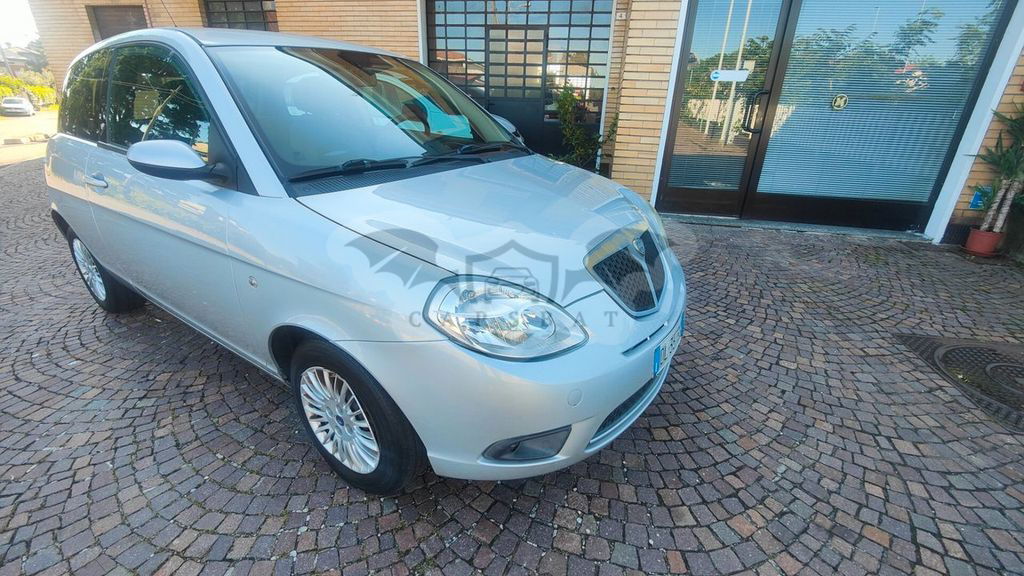Lancia Ypsilon 2007