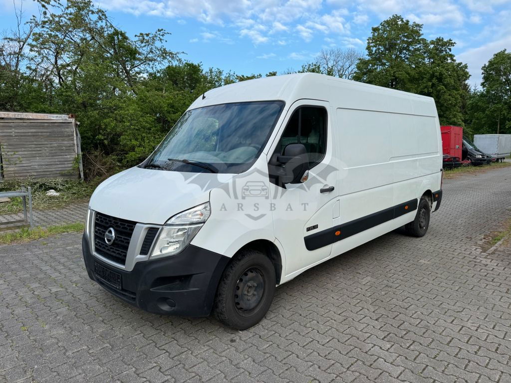Nissan NV400 2012