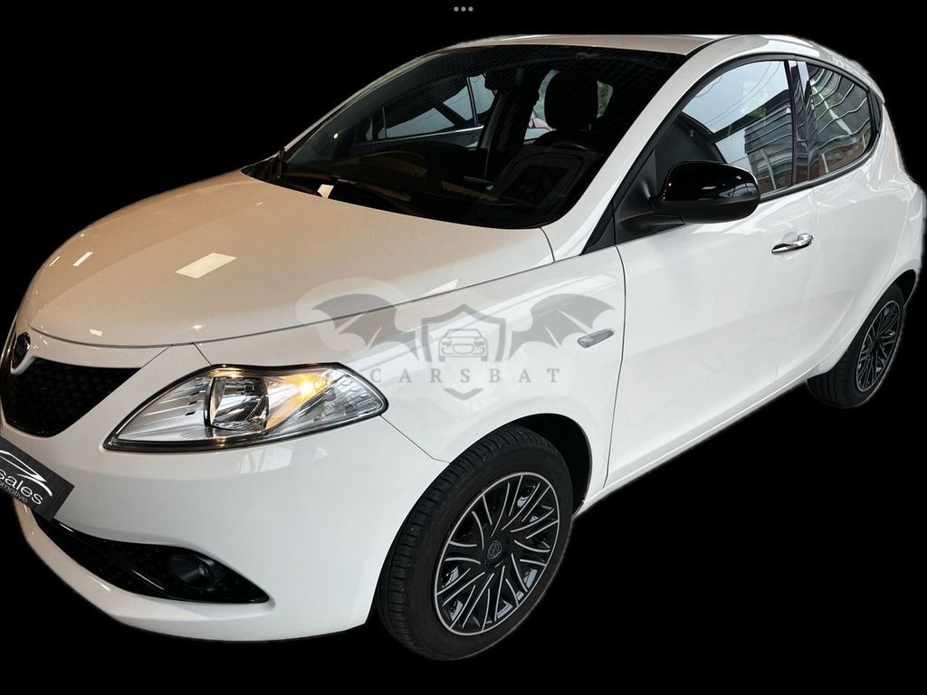 Lancia Ypsilon 2020