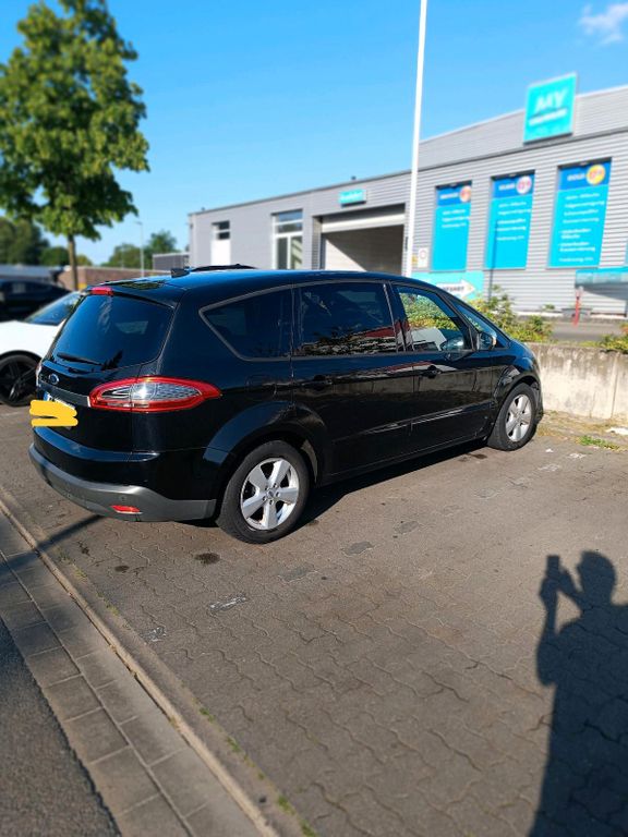 Ford S-Max 2012