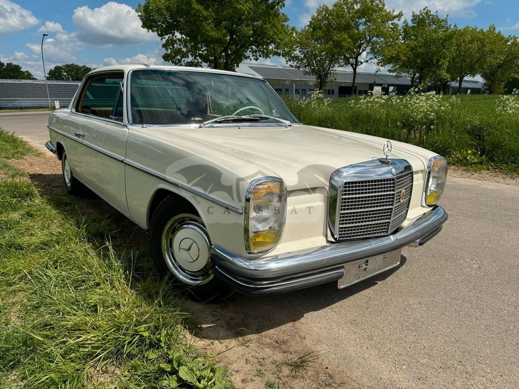 Mercedes-Benz 250 1971