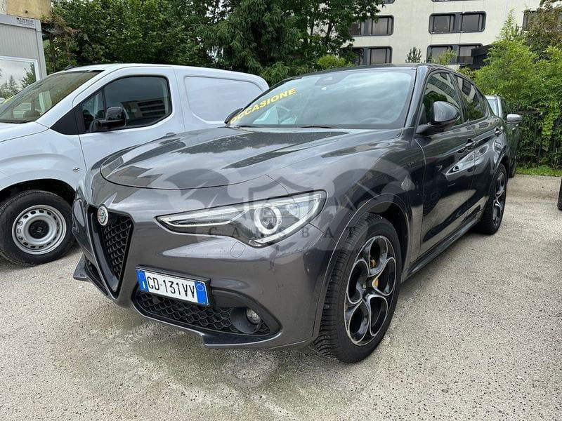 Alfa Romeo Stelvio 2021