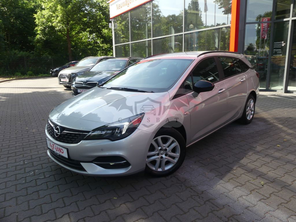 Opel Astra 2022