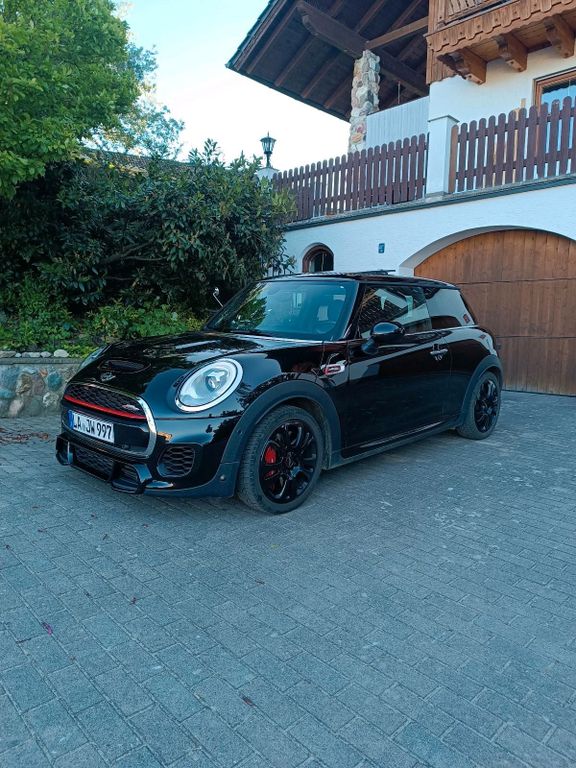 Mini John Cooper Works 2016